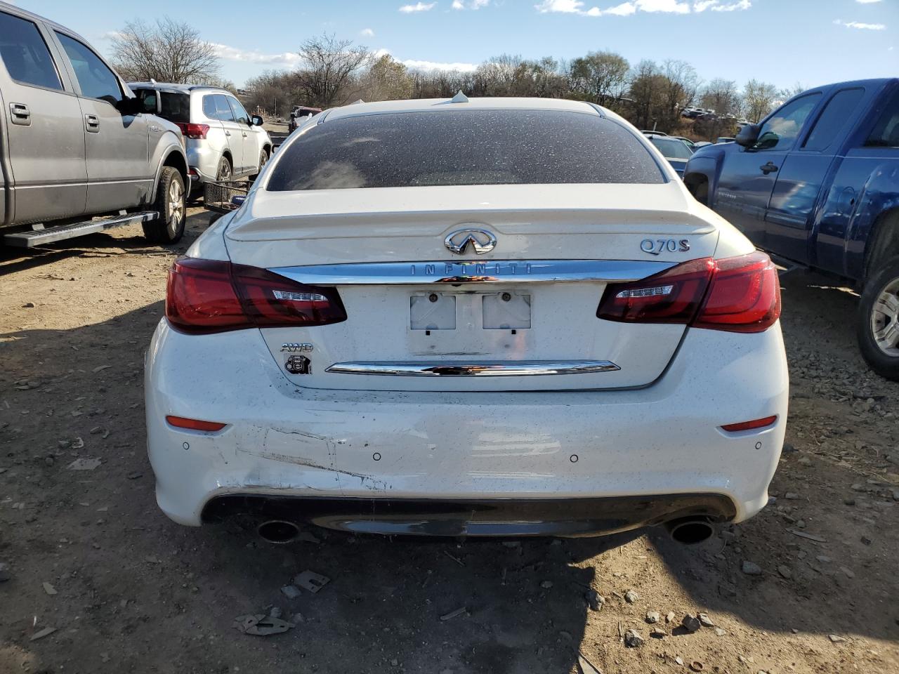 2015 Infiniti Q70 3.7 VIN: JN1BY1AR0FM561887 Lot: 82846014