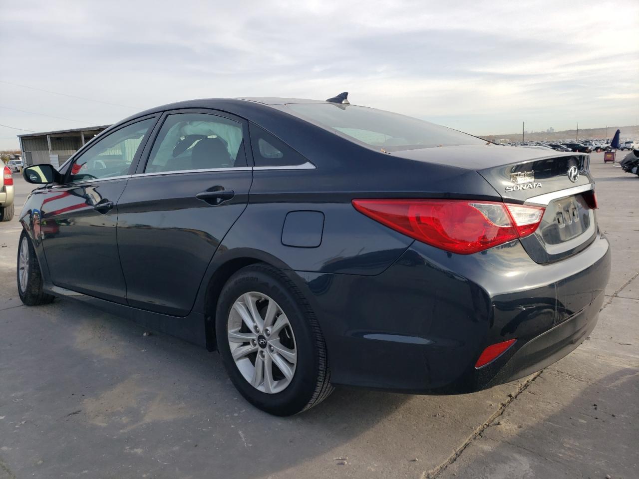 VIN 5NPEB4AC0EH829919 2014 HYUNDAI SONATA no.2