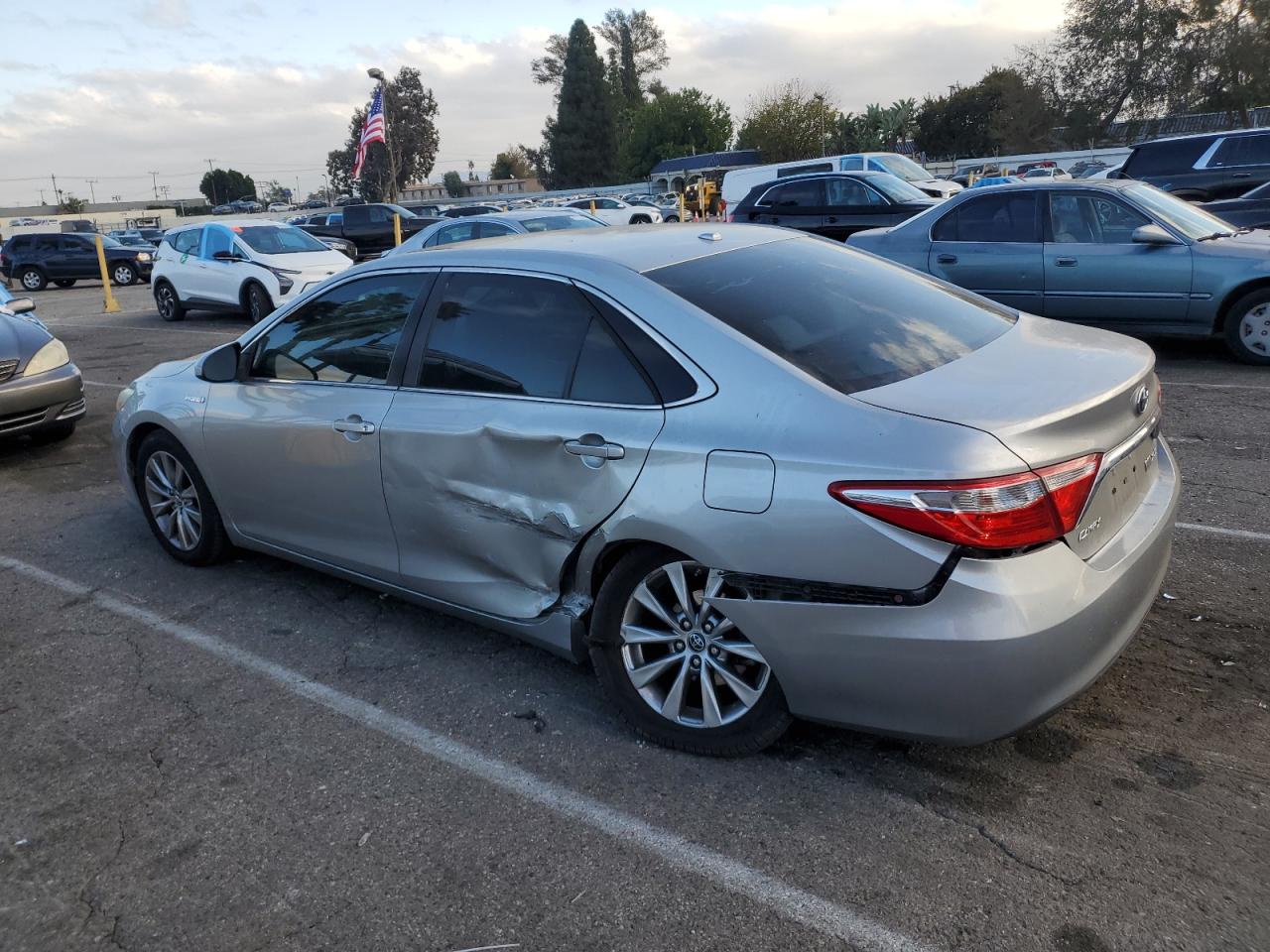 VIN 4T1BD1FK9FU146938 2015 TOYOTA CAMRY no.2