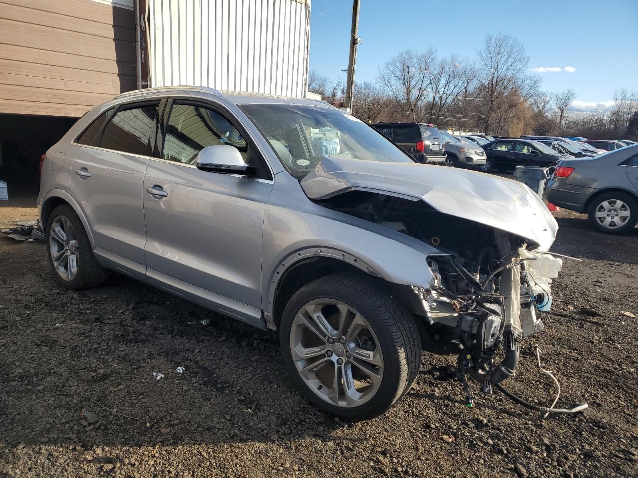 VIN WA1GFCFSXFR006393 2015 AUDI Q3 no.4