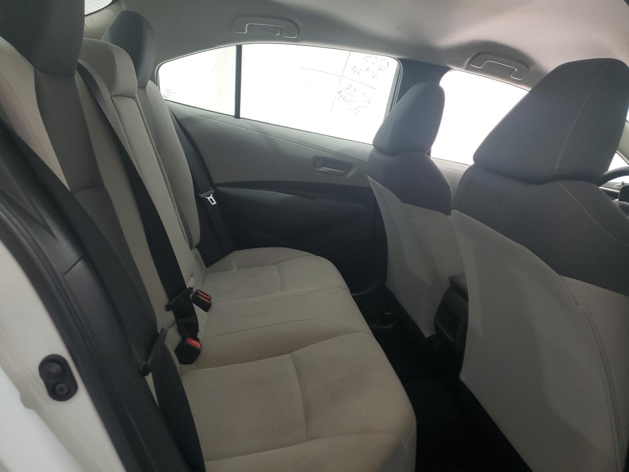 2022 Toyota Corolla - Image 10