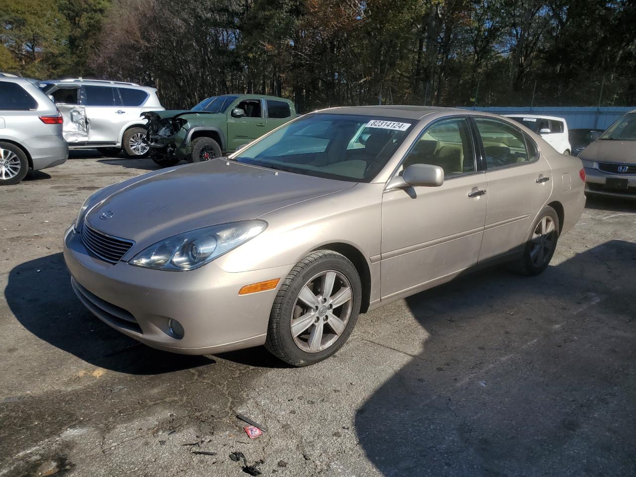 2005 Lexus ES - Image 1