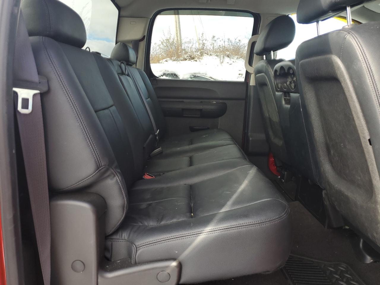 2013 Chevrolet Silverado - Image 10