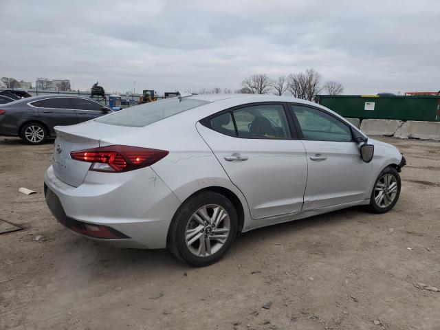  HYUNDAI ELANTRA 2019 Srebrny