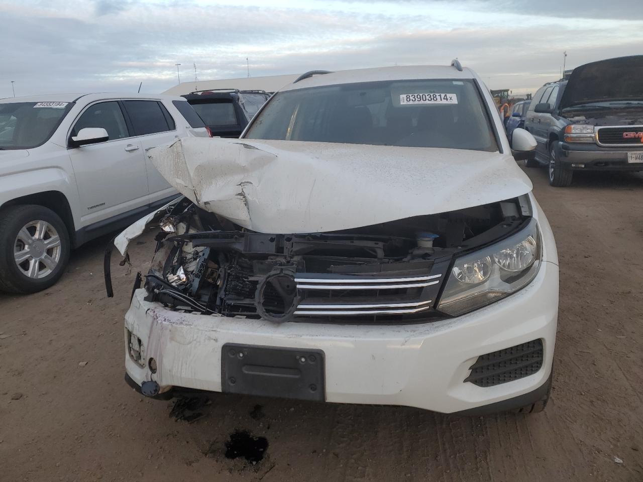 2017 Volkswagen Tiguan - Image 5