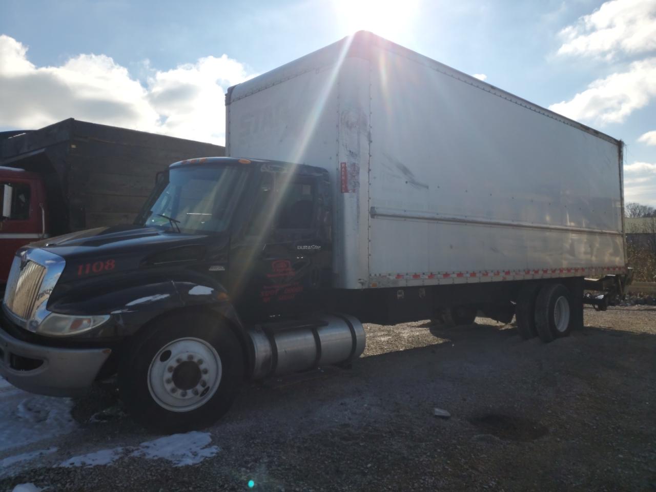 2014 International 4000 4300 zu verkaufen in Lawrenceburg, KY - Rollover