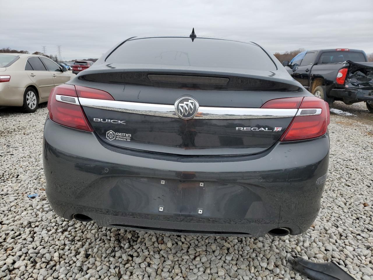 2014 Buick Regal - Image 6