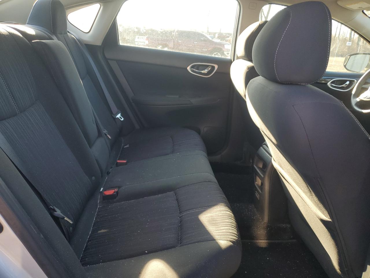 2017 Nissan Sentra - Image 10