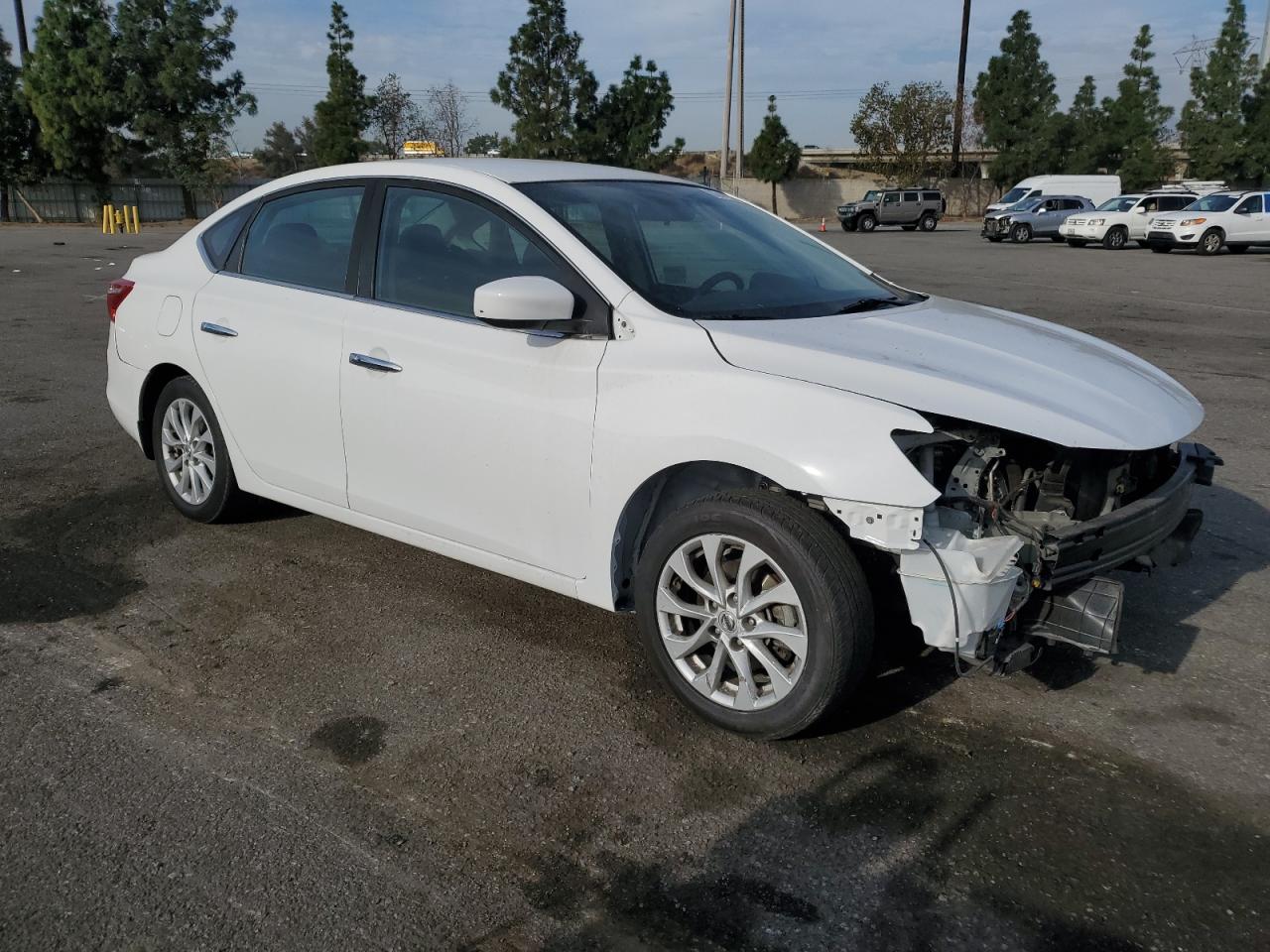 VIN 3N1AB7AP8KY336722 2019 NISSAN SENTRA no.4