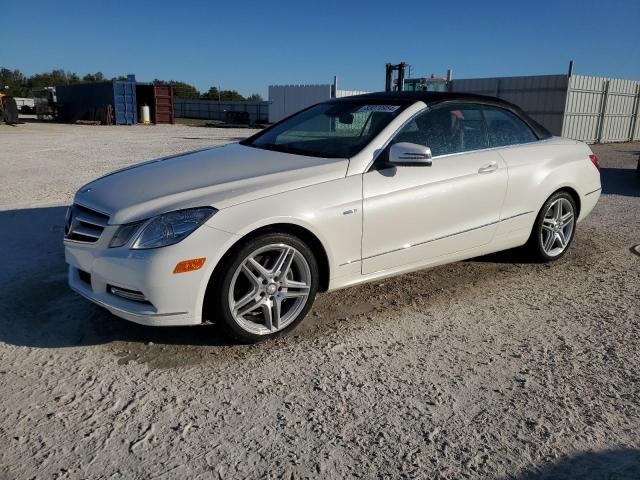  MERCEDES-BENZ E-CLASS 2012 Biały