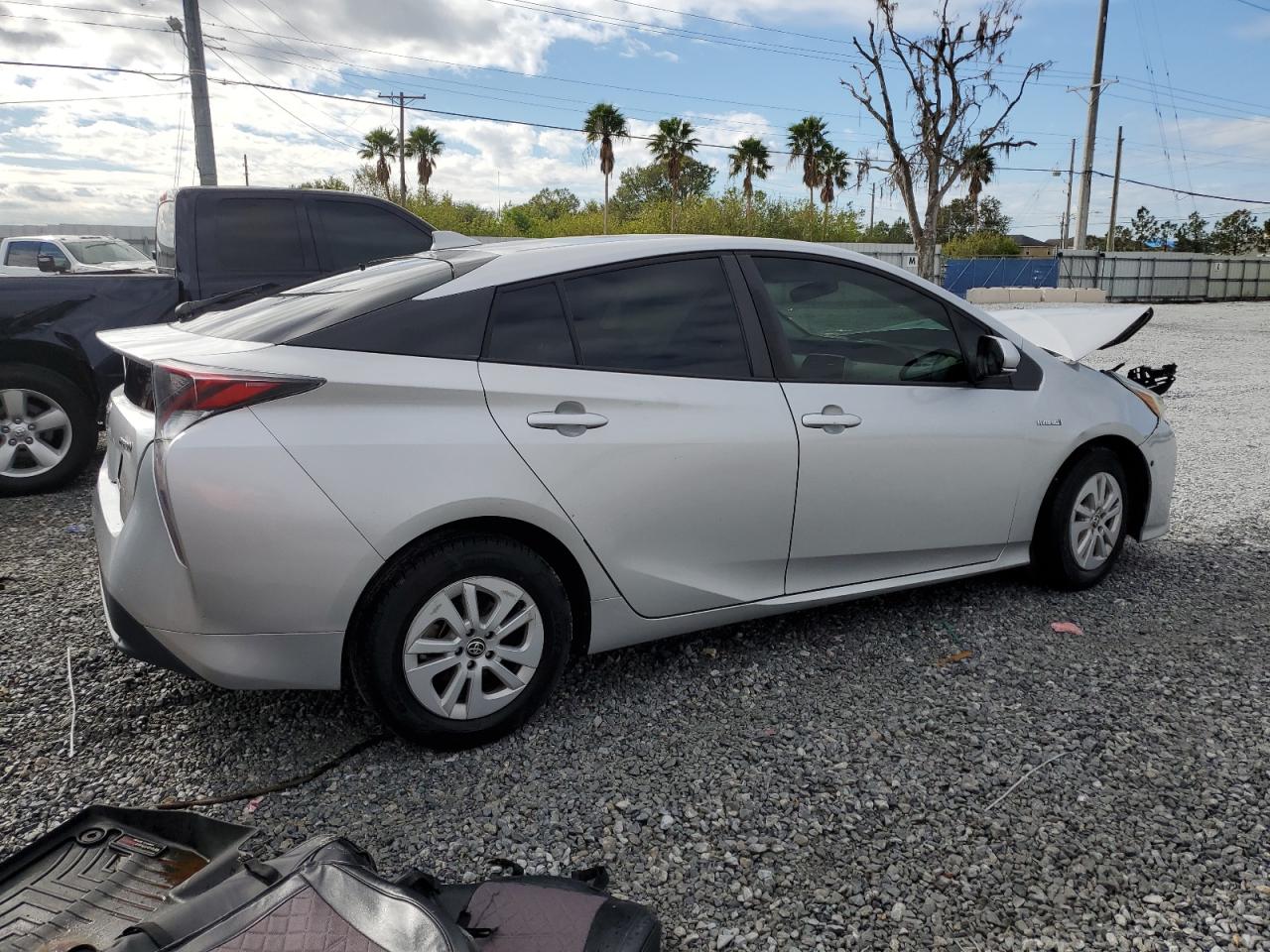 VIN JTDKBRFU2G3014881 2016 TOYOTA PRIUS no.3