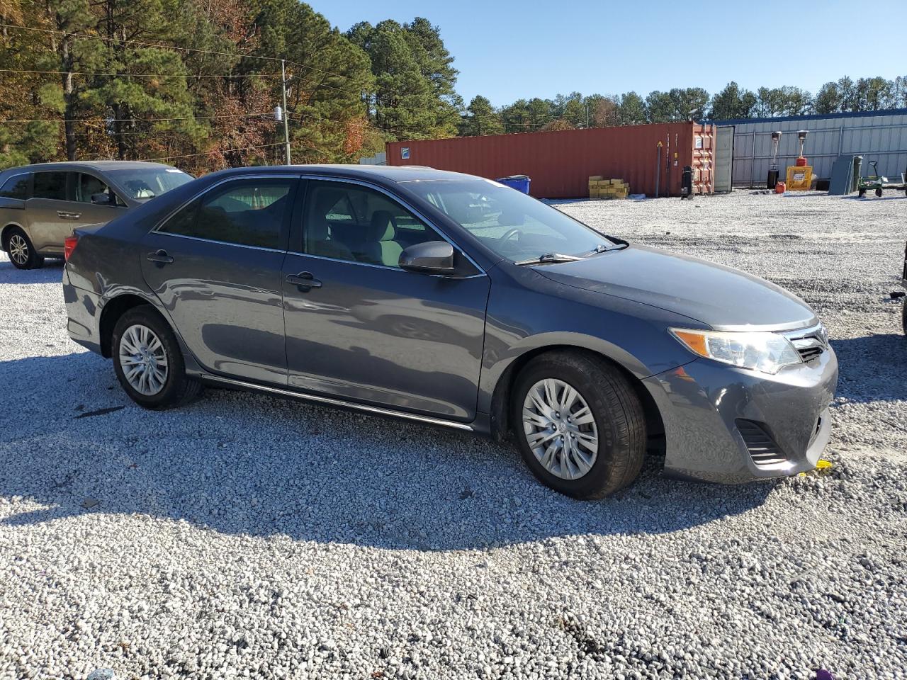 2012 Toyota Camry - Image 4