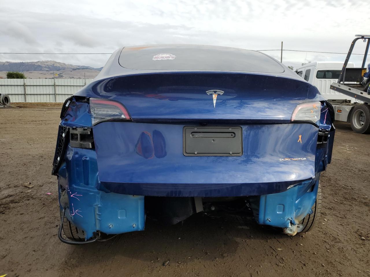 2023 Tesla Model Y VIN: 7SAYGDEE9PF896212 Lot: 85046114