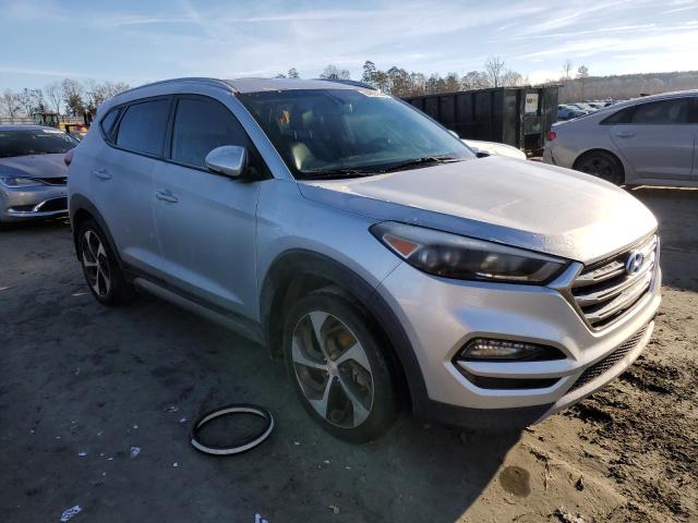 Parquets HYUNDAI TUCSON 2017 Silver