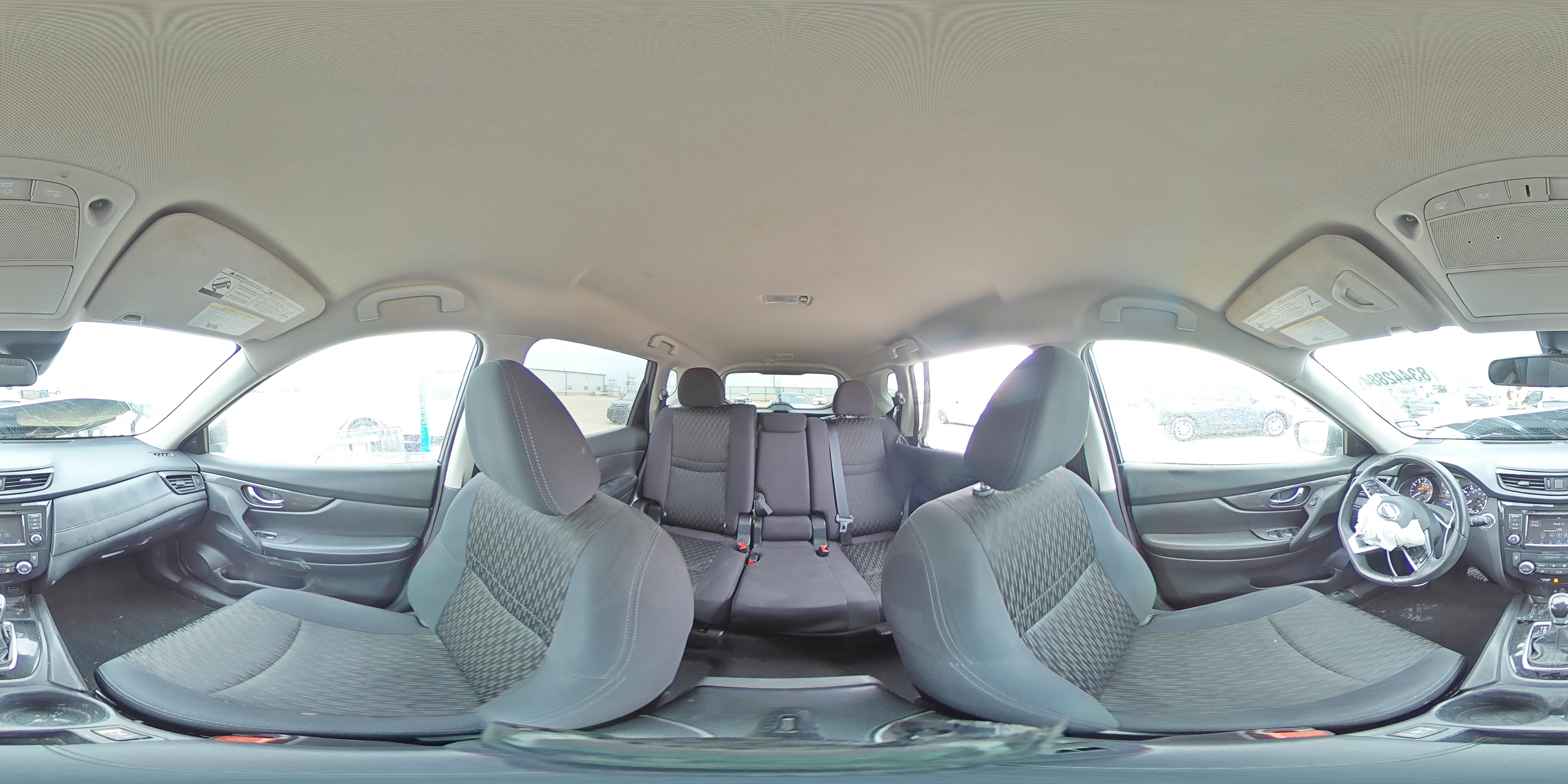 2019 Nissan Rogue - Image 13
