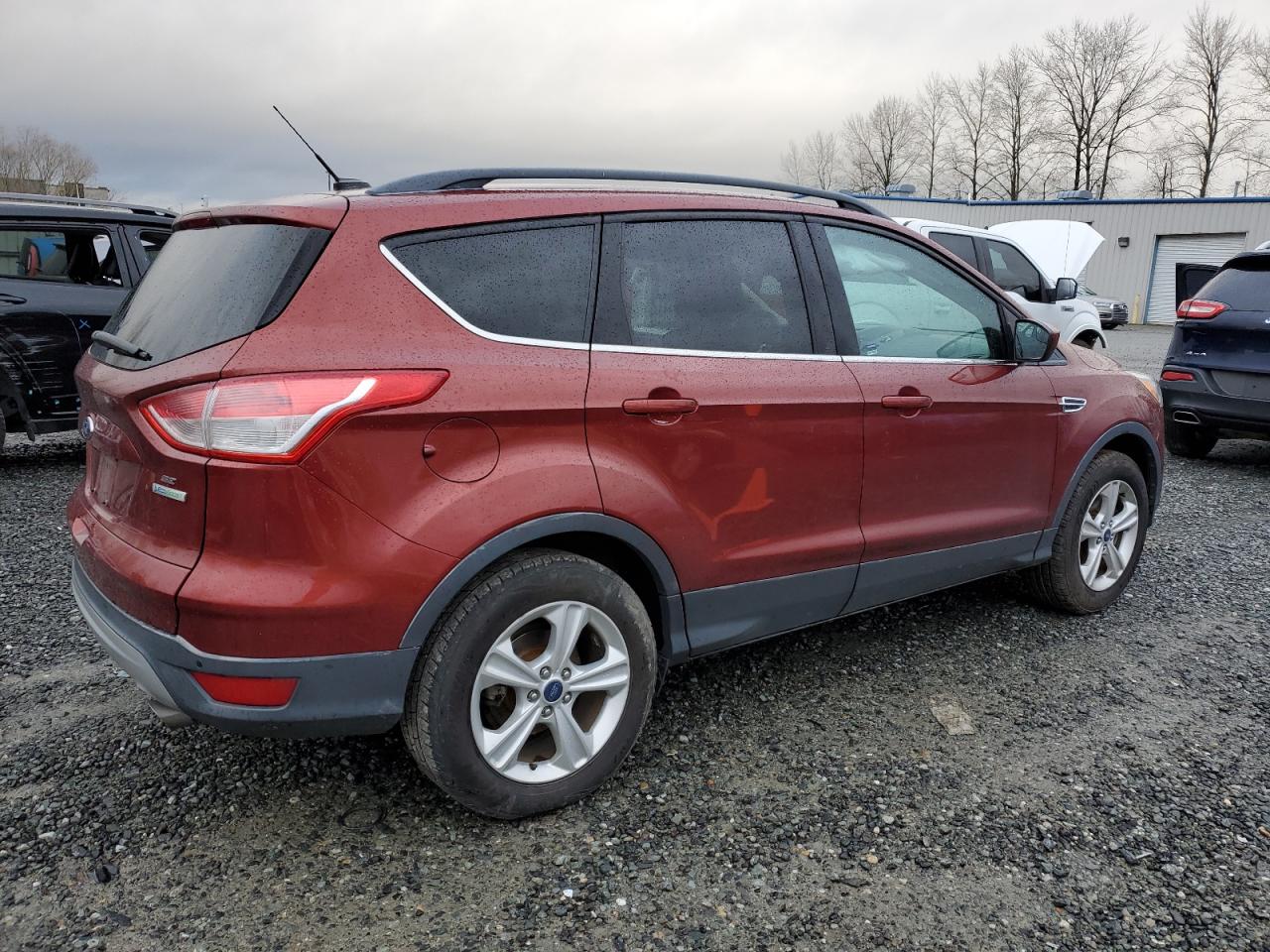 VIN 1FMCU0G96EUC70478 2014 FORD ESCAPE no.3