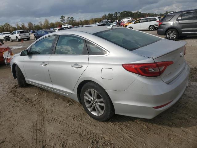 Sedans HYUNDAI SONATA 2016 Srebrny