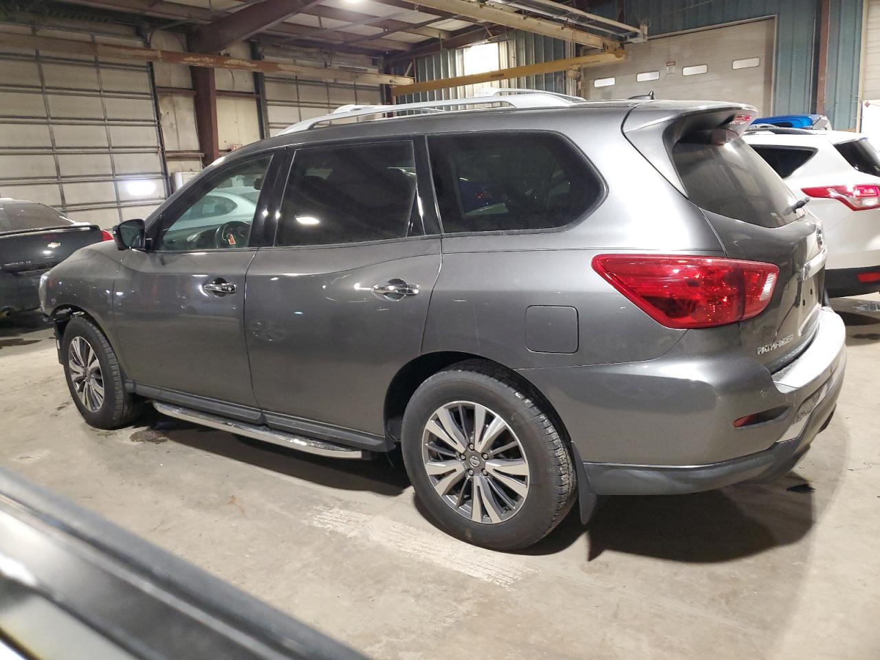 5N1DR2MM2JC613393 NISSAN PATHFINDER 2018