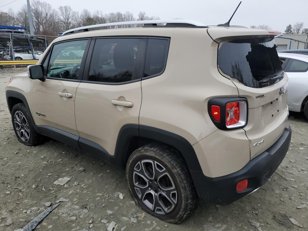 VIN ZACCJBDT7FPC00144 2015 JEEP RENEGADE no.2