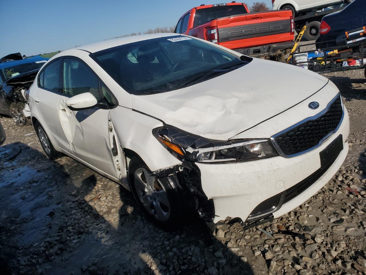 2017 Kia Forte - Image 4
