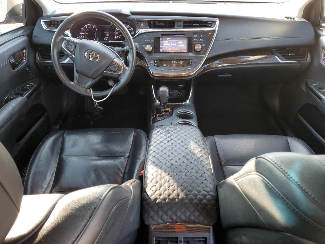 2013 Toyota Avalon - Image 8