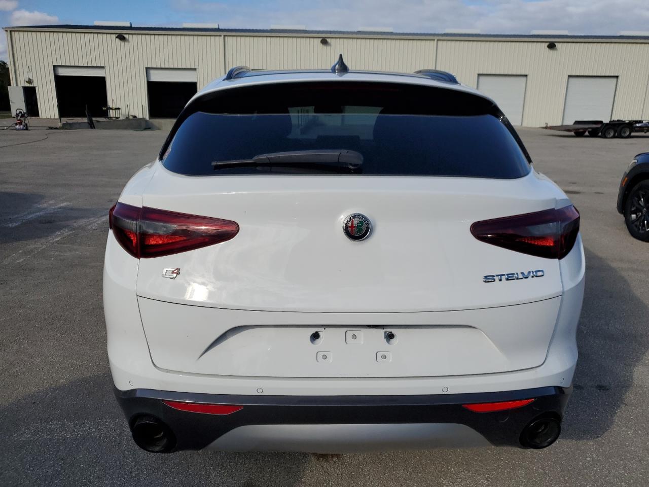 VIN ZASPAKBN7P7D55322 2023 ALFA ROMEO STELVIO no.6