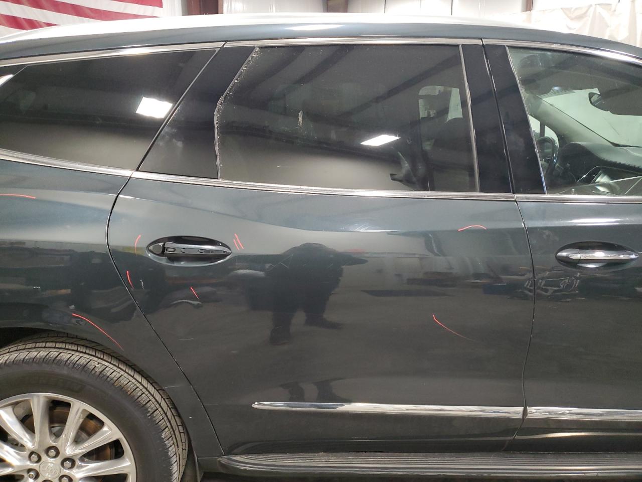 2018 Buick Enclave - Image 11