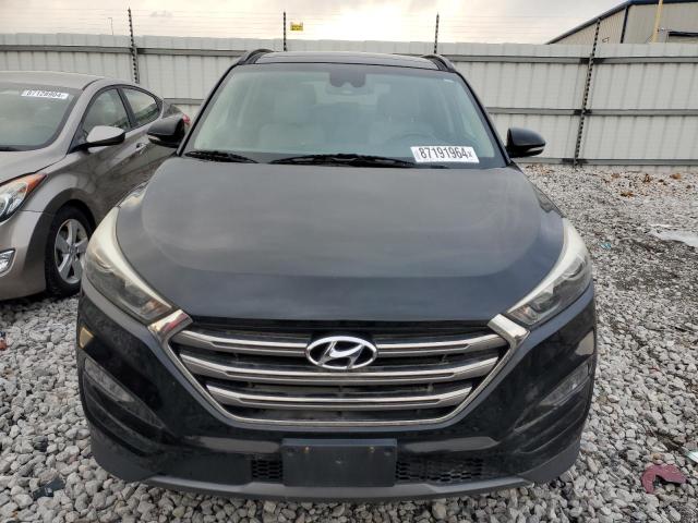  HYUNDAI TUCSON 2016 Czarny