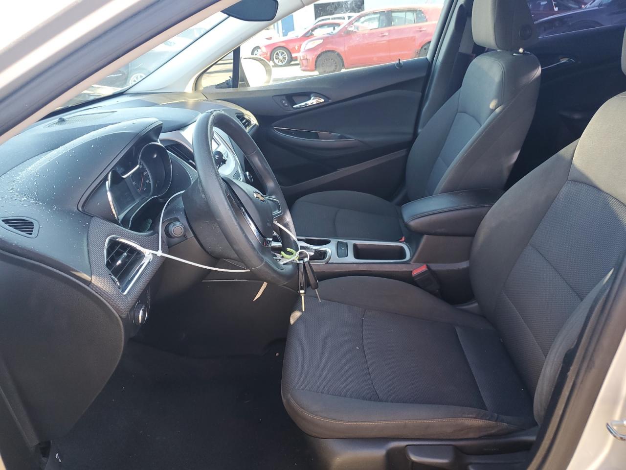 2018 Chevrolet Cruze - Image 7