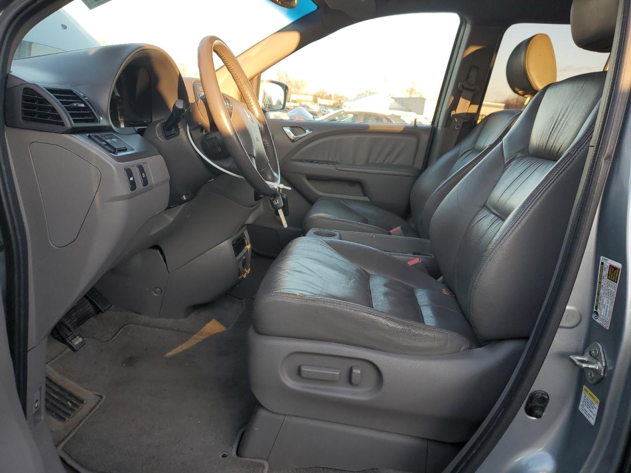 2010 Honda Odyssey - Image 7