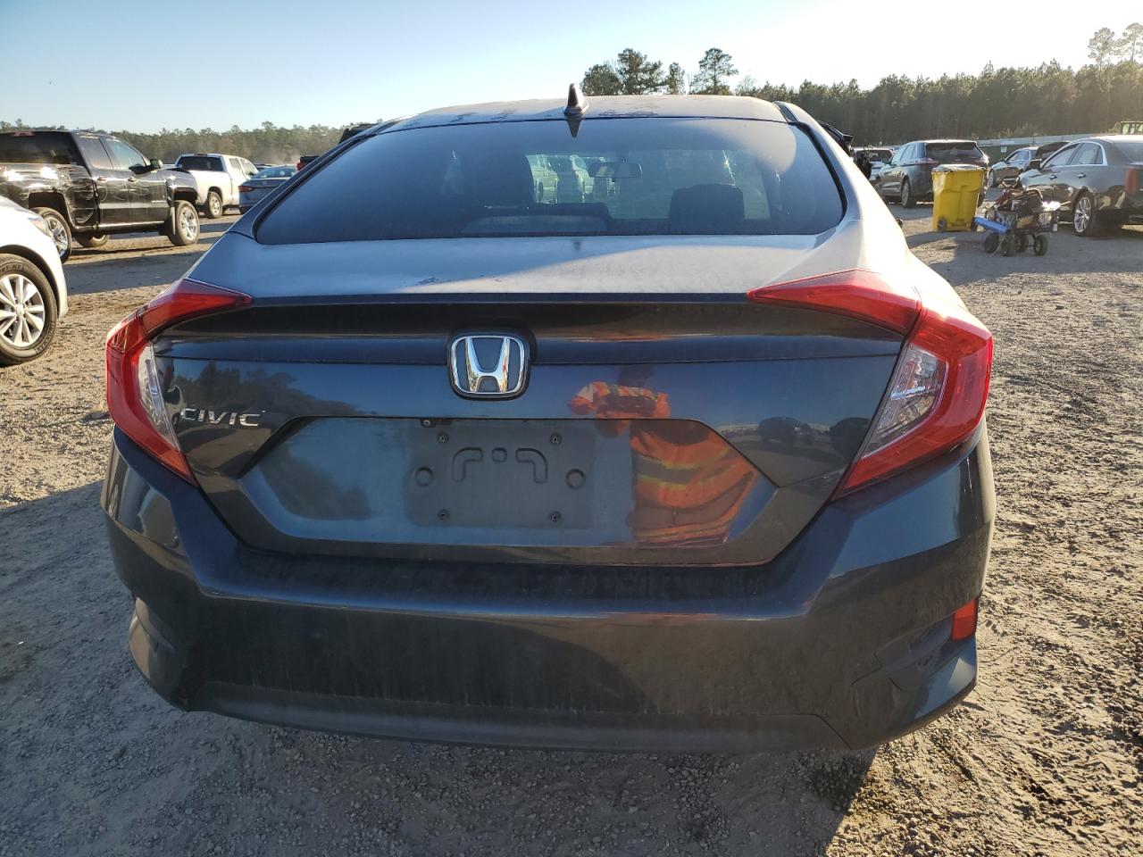 2HGFC2F73HH567796 HONDA CIVIC 2017