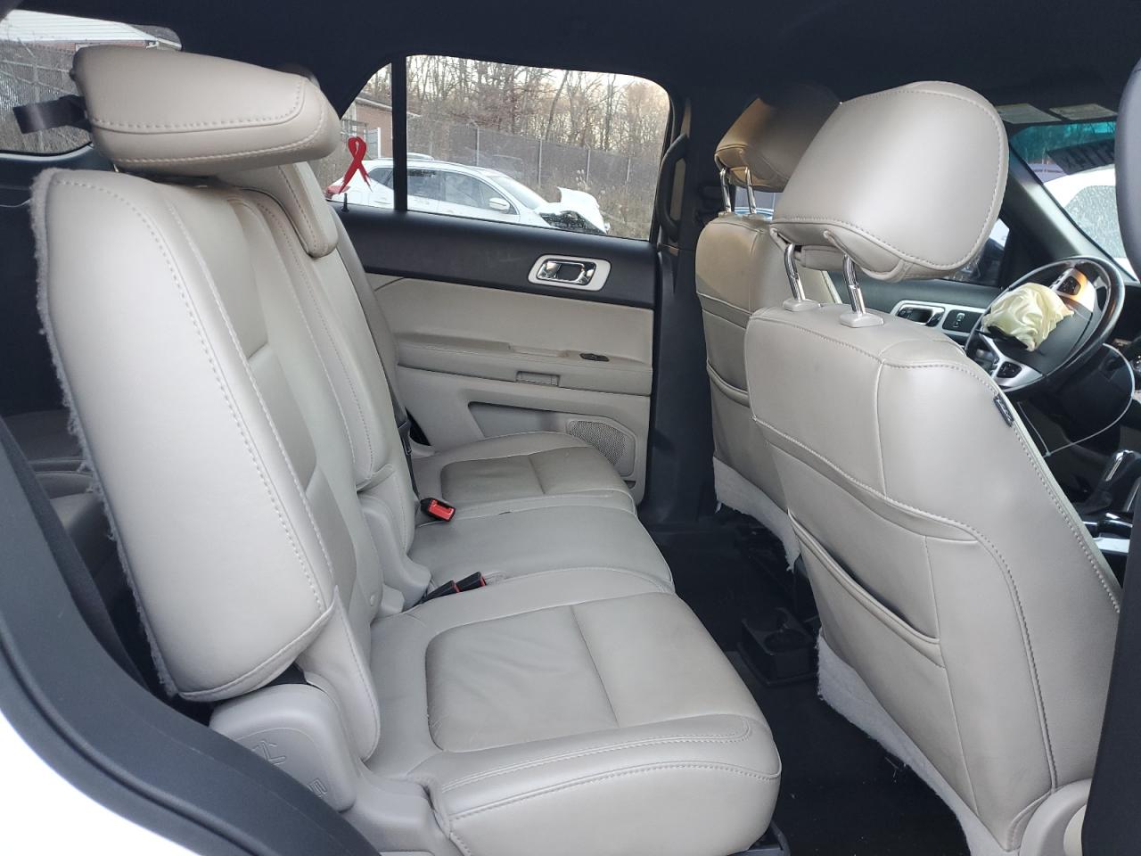2014 Ford Explorer - Image 11