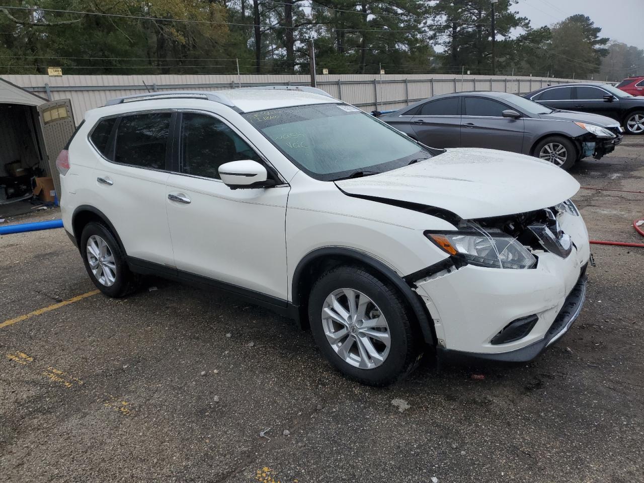 KNMAT2MT0GP660956 NISSAN ROGUE 2016
