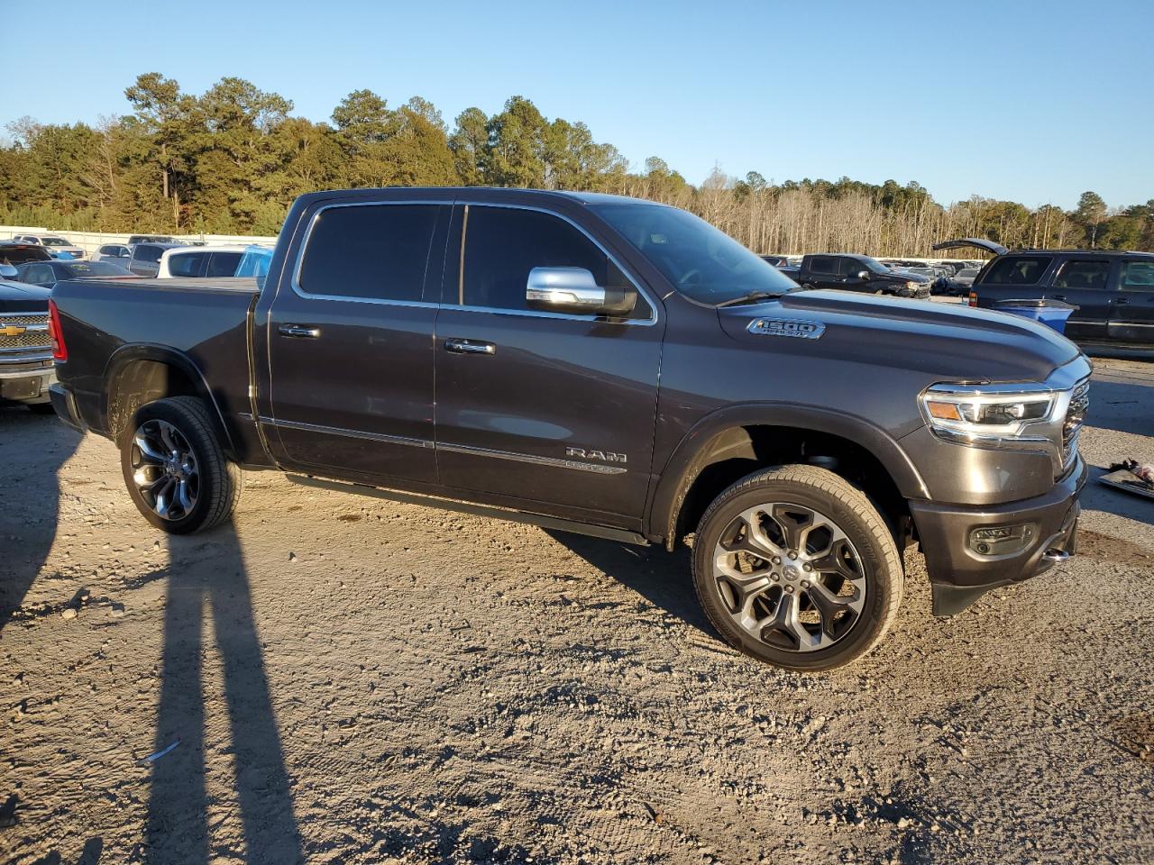 2019 RAM 1500 - Image 4