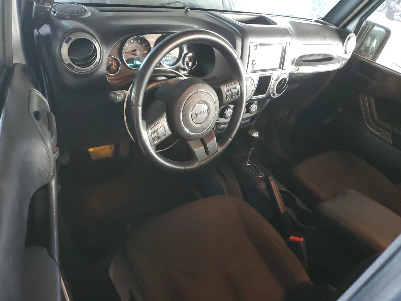2015 Jeep Wrangler - Image 8