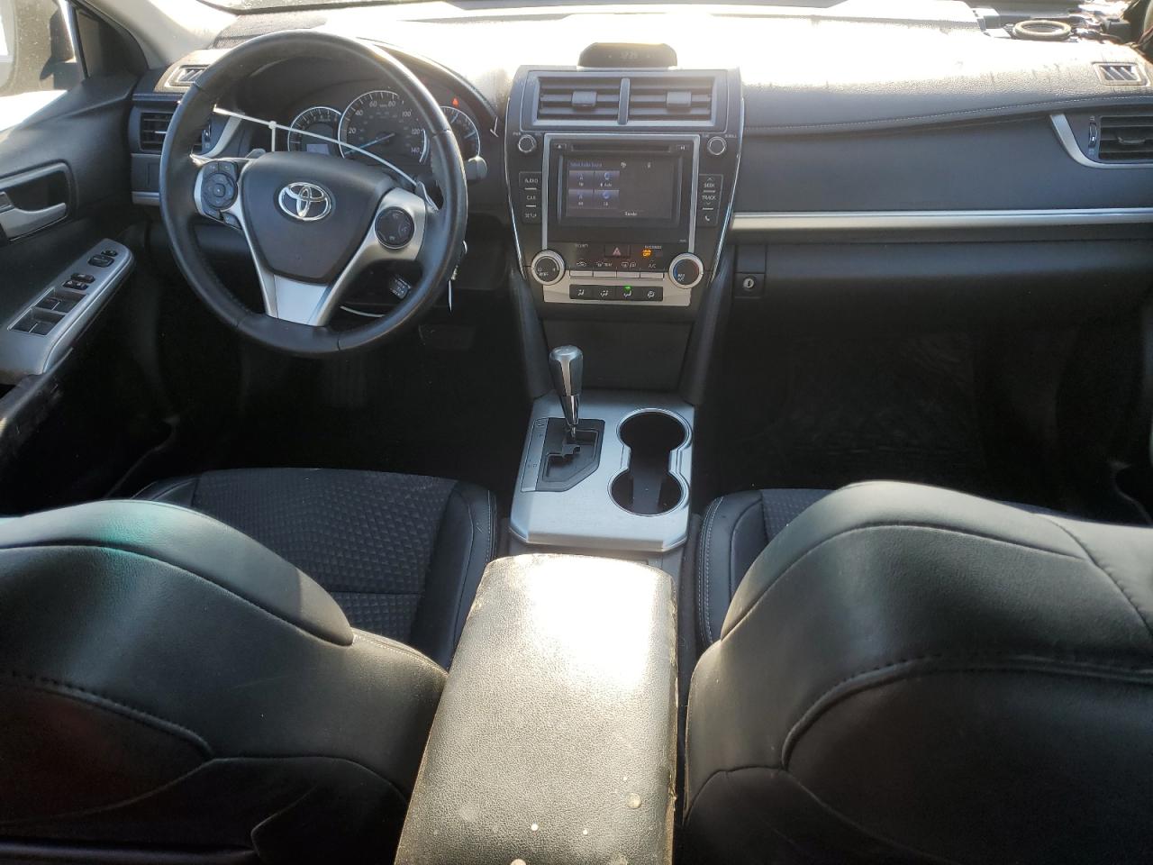 2014 Toyota Camry - Image 8
