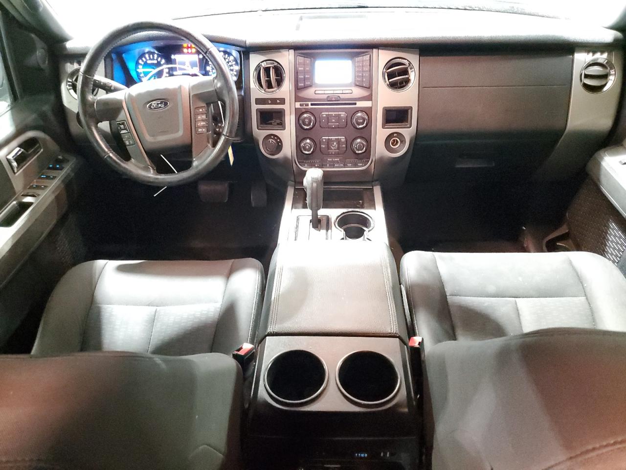 2016 Ford Expedition - Image 8