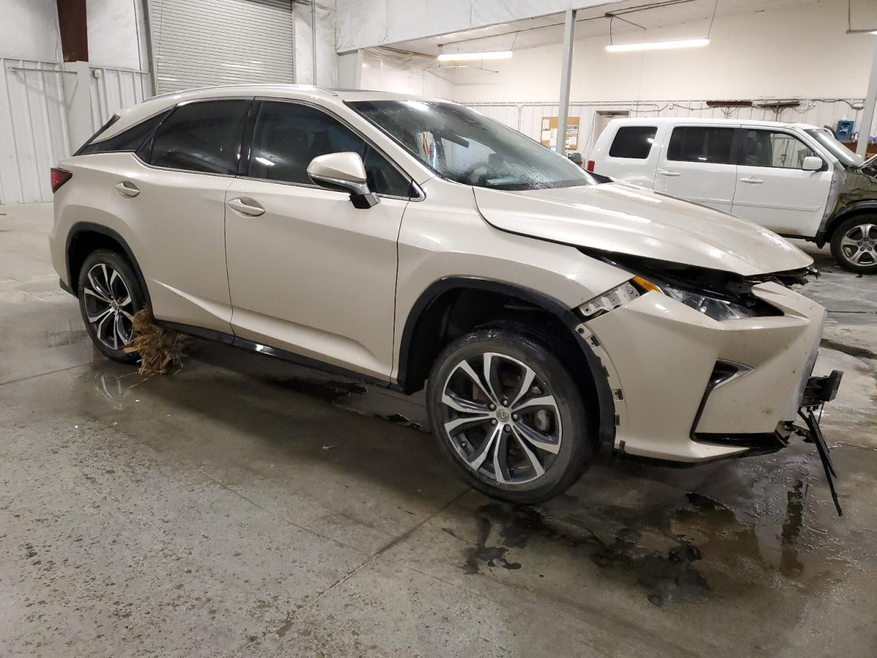 VIN 2T2ZZMCA4HC062751 2017 LEXUS RX350 no.4