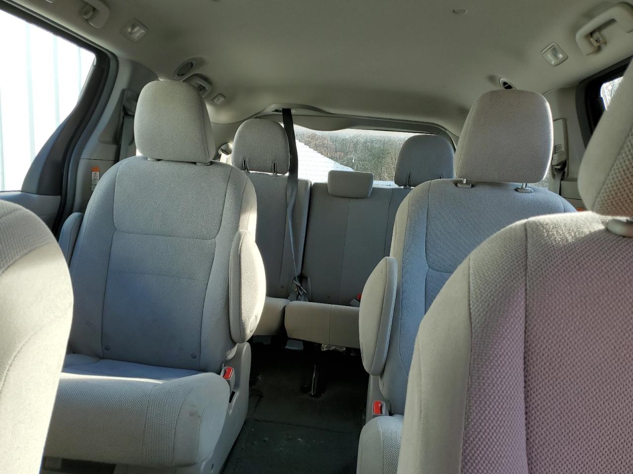 2016 Toyota Sienna VIN: 5TDZK3DCXGS700350 Lot: 83677684