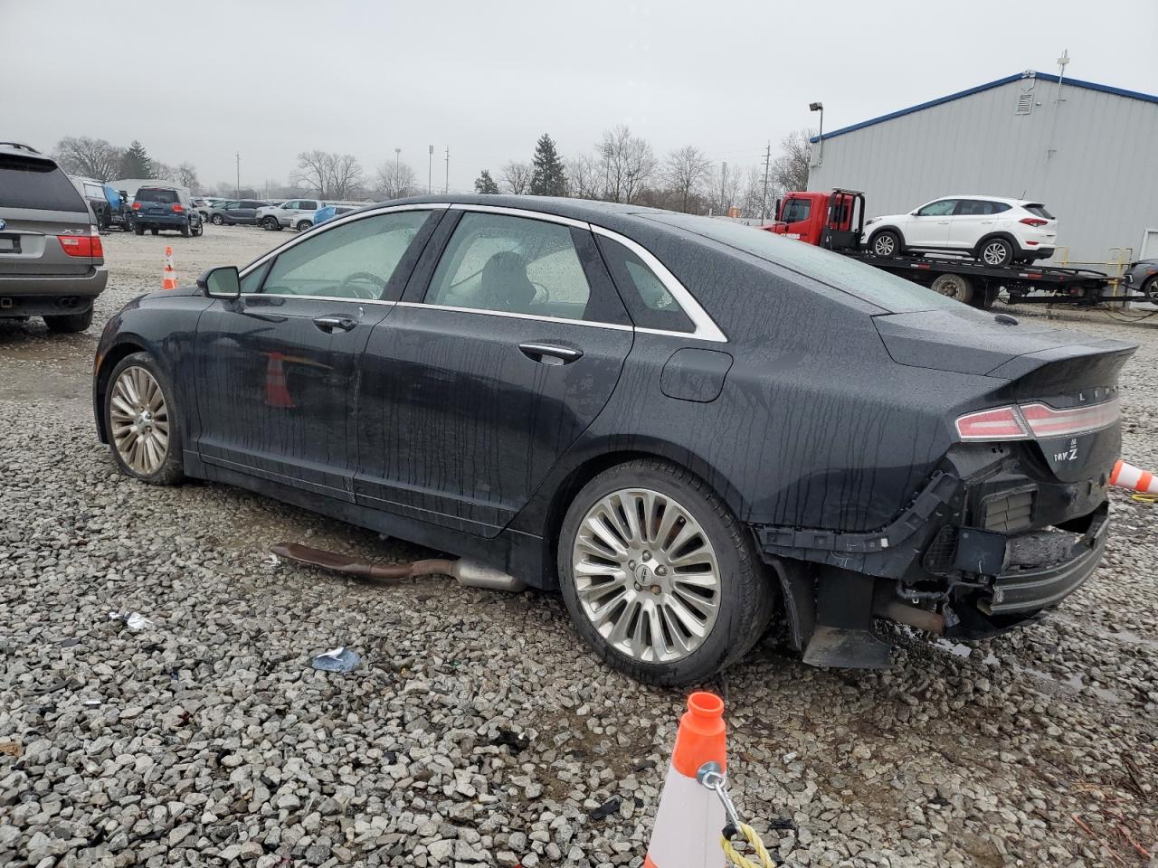 VIN 3LN6L2J95FR625766 2015 LINCOLN MKZ no.2