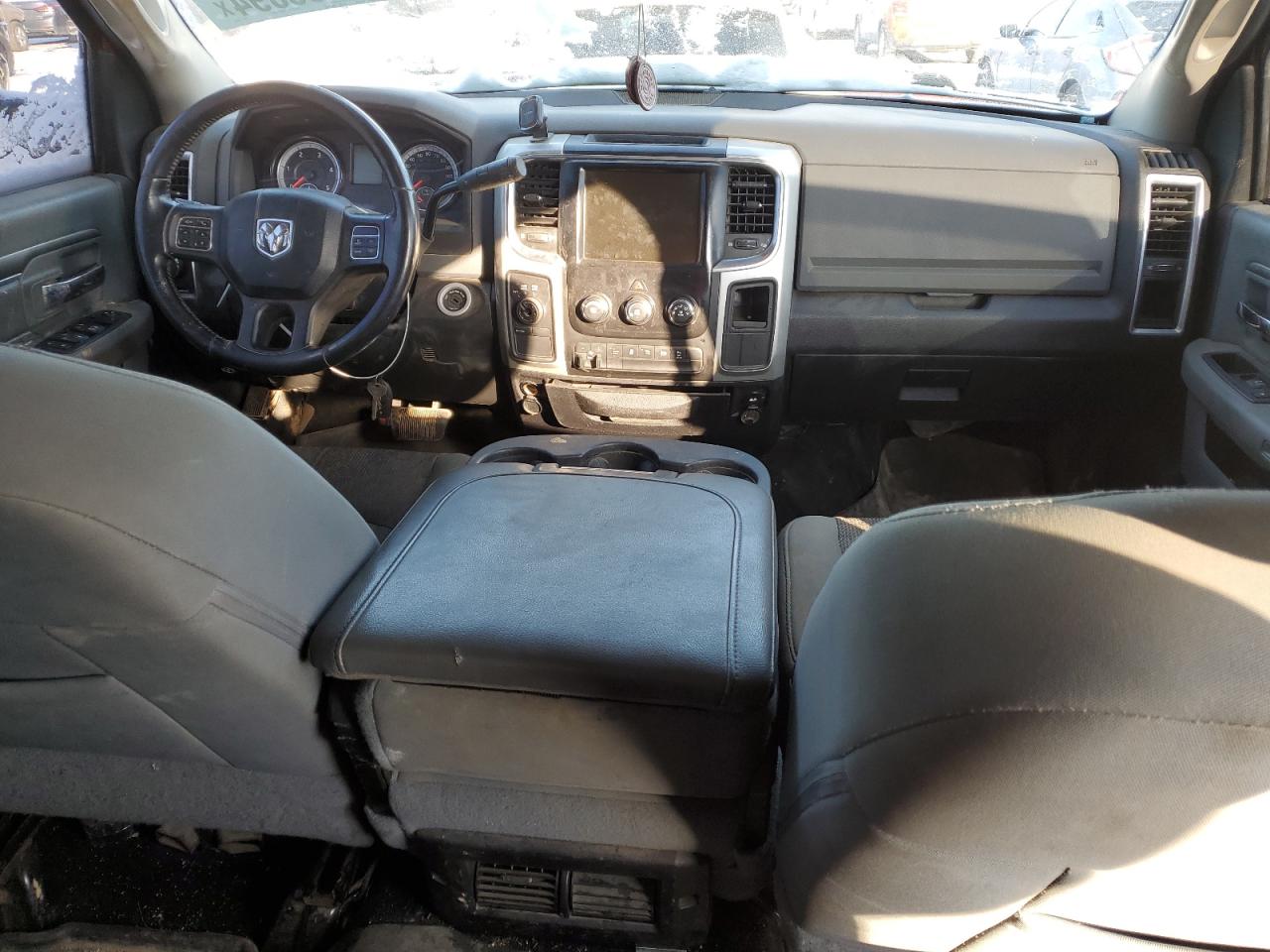 2017 RAM 2500 - Image 8