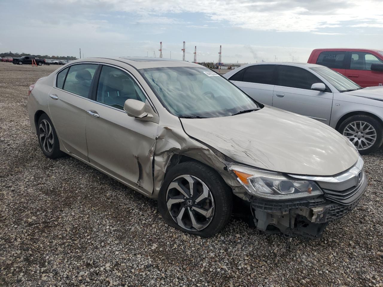 VIN 1HGCR2F89GA193699 2016 HONDA ACCORD no.4