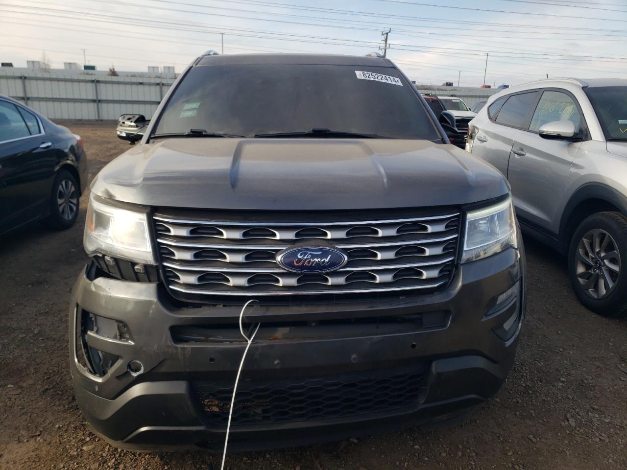 2016 Ford Explorer - Image 5