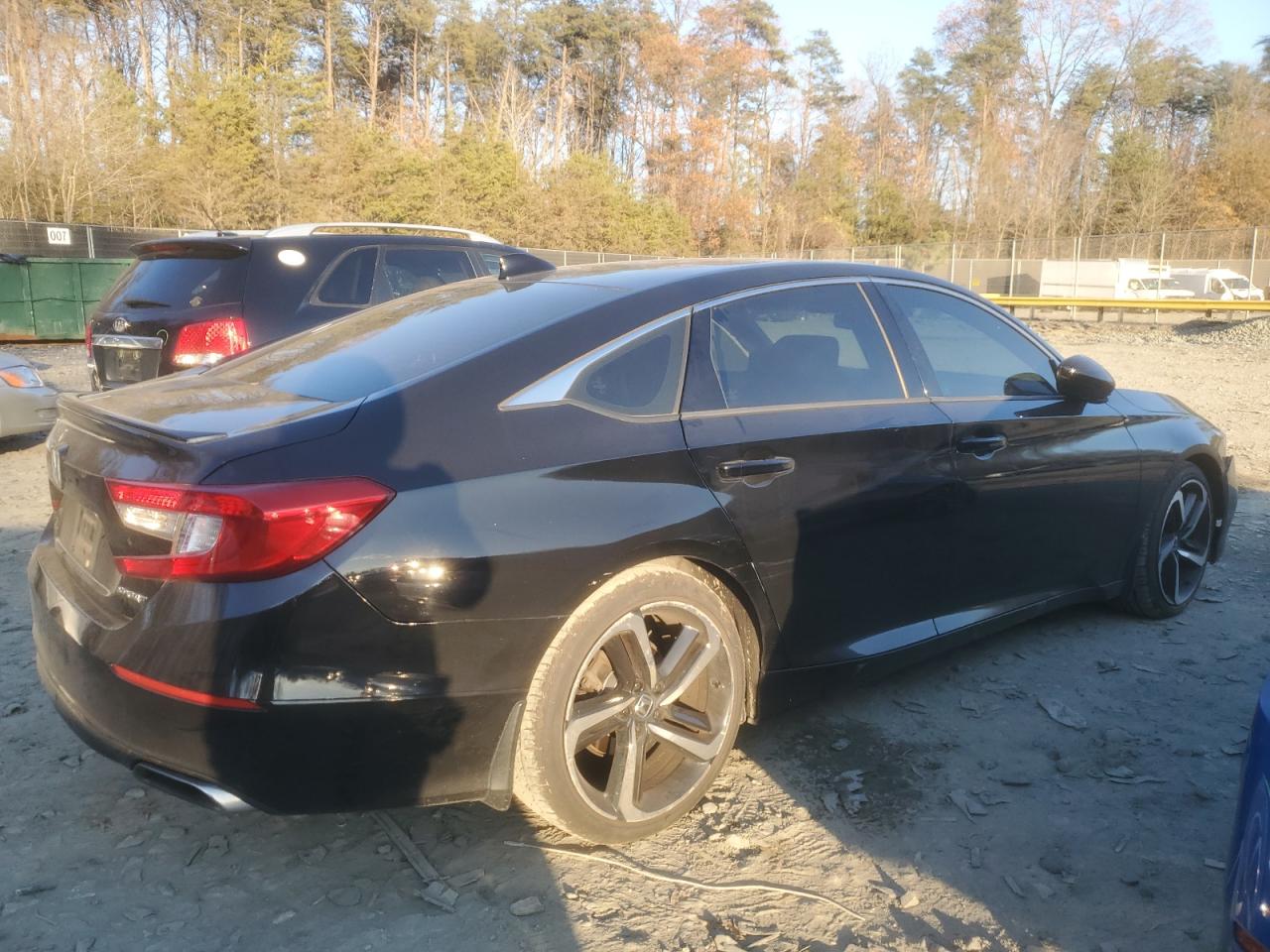 1HGCV1F3XJA269089 HONDA ACCORD 2018