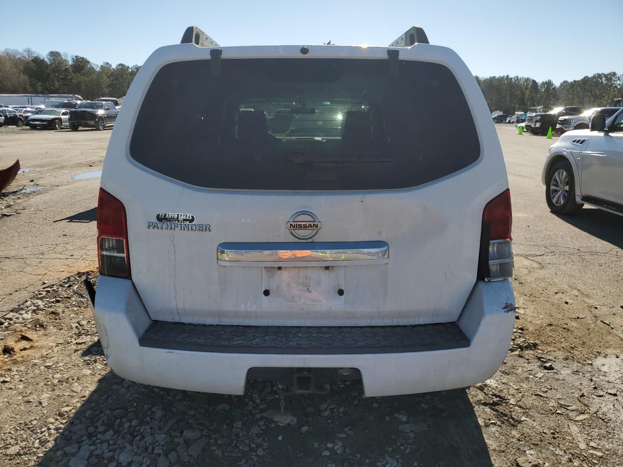 2011 Nissan Pathfinder - Image 6