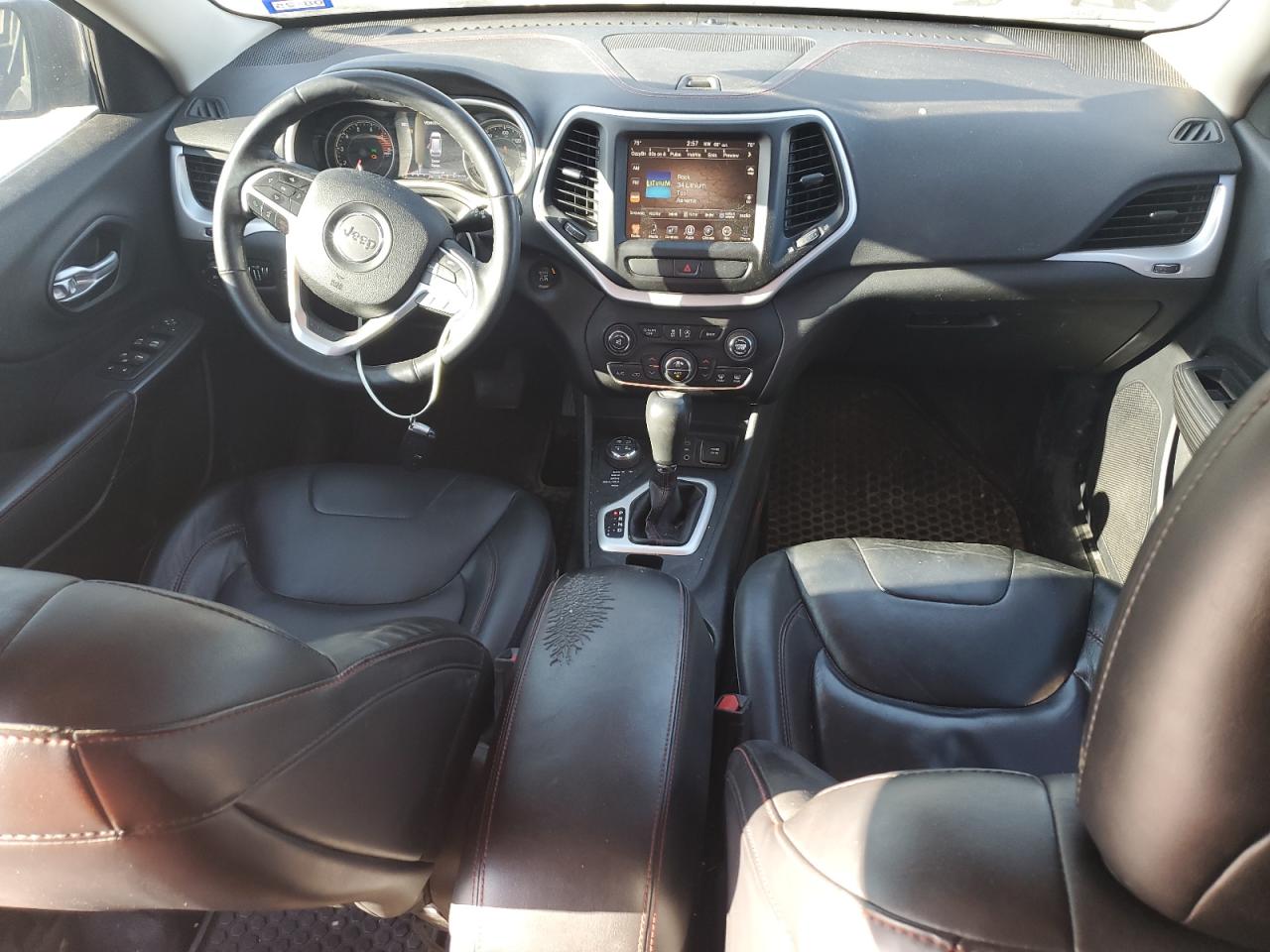 2016 Jeep Cherokee - Image 8