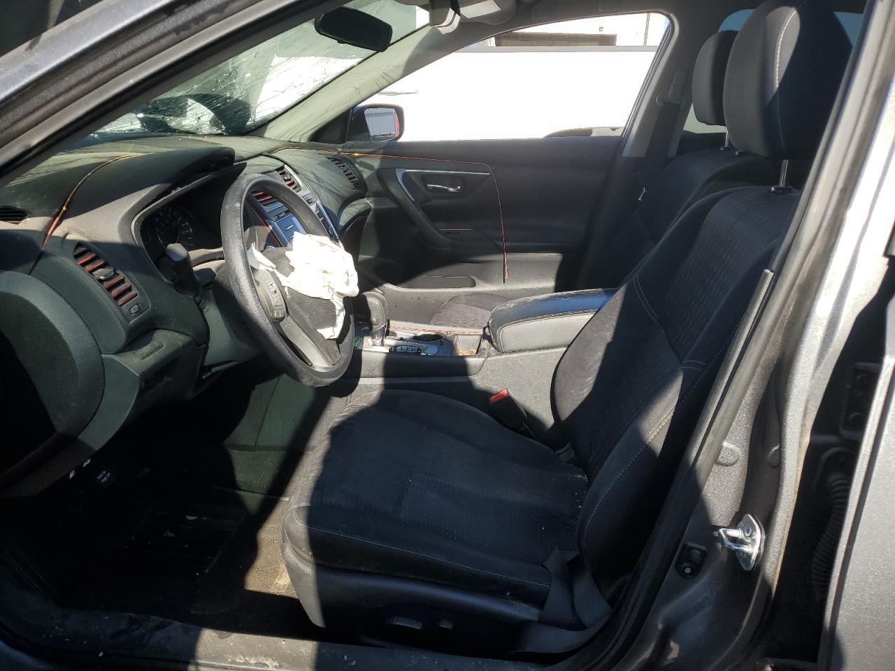 2017 Nissan Altima - Image 7