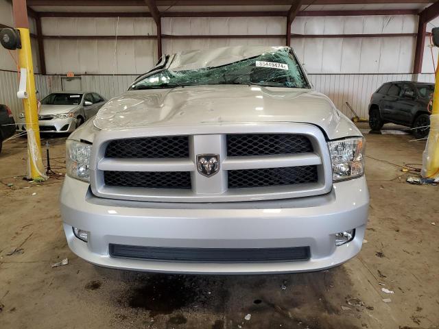  DODGE RAM 1500 2012 Srebrny