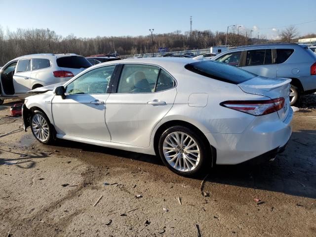  TOYOTA CAMRY 2020 White