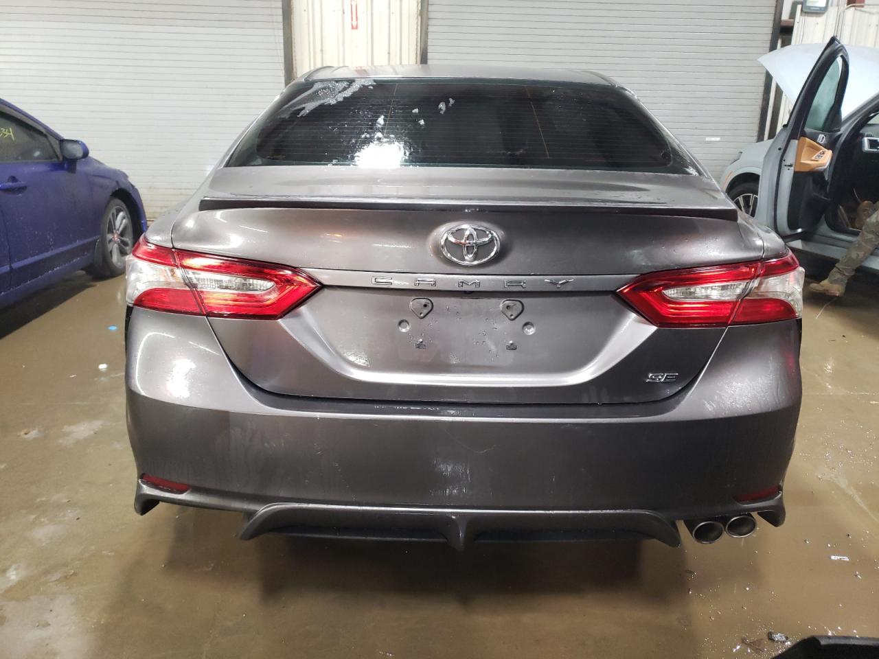 4T1B11HK7JU589992 TOYOTA CAMRY 2018